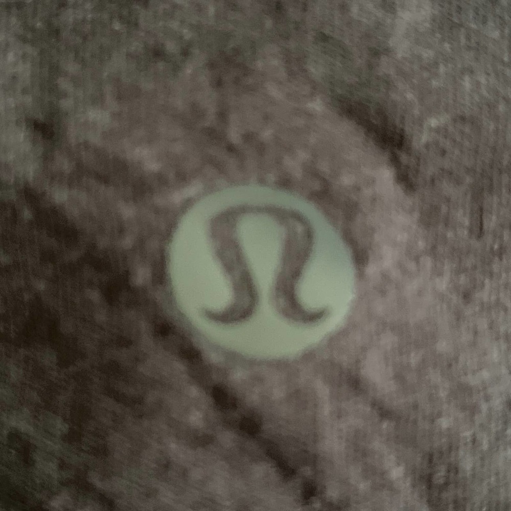 Lululemon Long-Sleeve Shirt - Picture 2 of 4